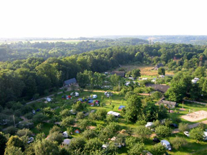 Chteau-Camping Le Colombier 